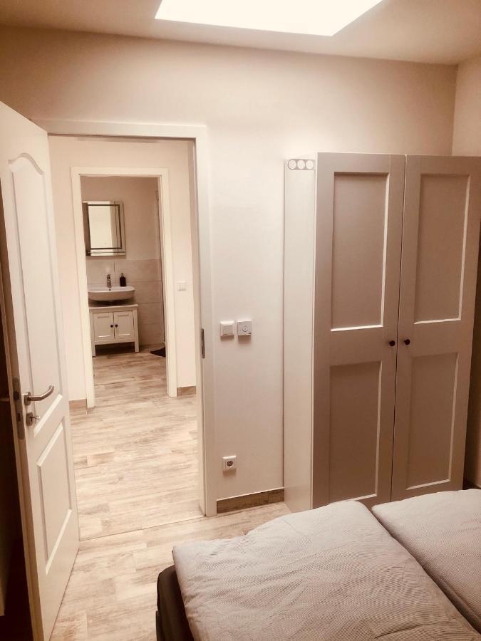 ארפורט Ferienwohnungen Mey Haus Zum Rosenstock מראה חיצוני תמונה